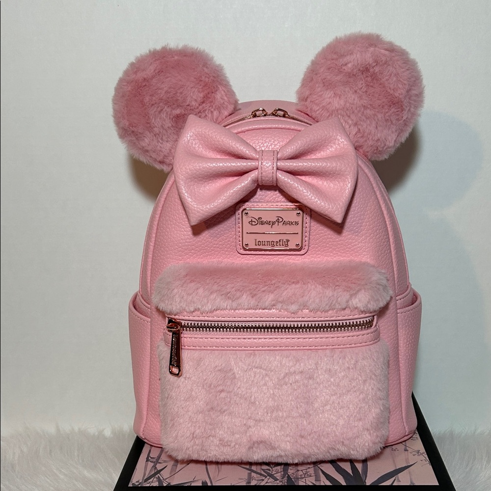 Loungefly Disney Parks Minnie Mouse - Mini Backpack - NWT